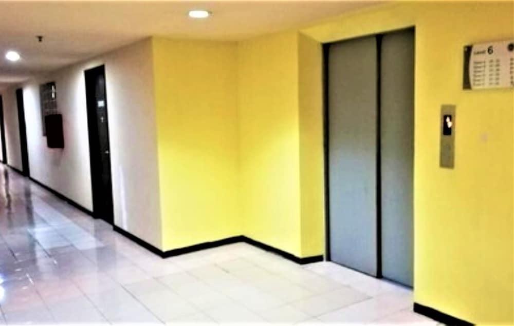 The Suites @ Metro Apartment Bandung Dış mekan fotoğraf